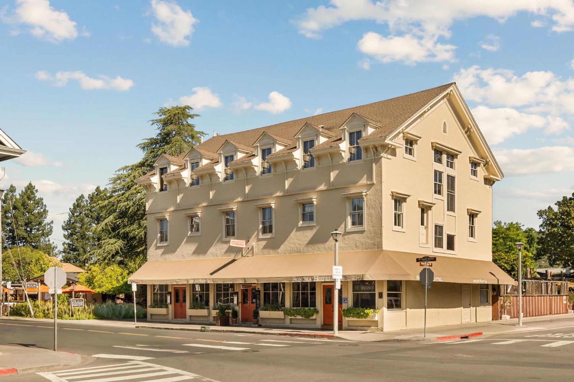 Sonoma Hotel Exterior photo